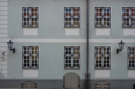 复古的 建筑 古典的 拉脱维亚语 窗口 入口 历史的 建筑学