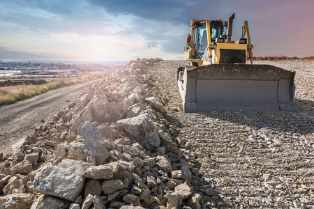 公路 提示 权力 行业 聚合 倾倒 土壤 拖拉机 重的 挖掘