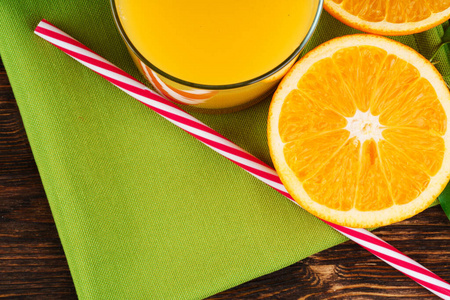 橙汁静物特写图片