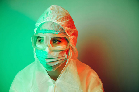 女孩 女人 危险 实验室 新型冠状病毒 适合 面具 埃博拉病毒
