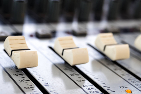声音 古老的 按钮 混合 技术 控制 音频 体积 音乐 收音机