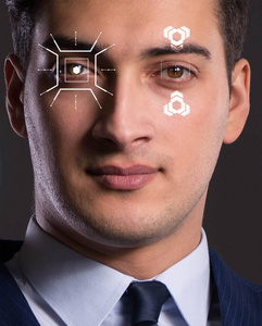 植入人眼的传感器概念