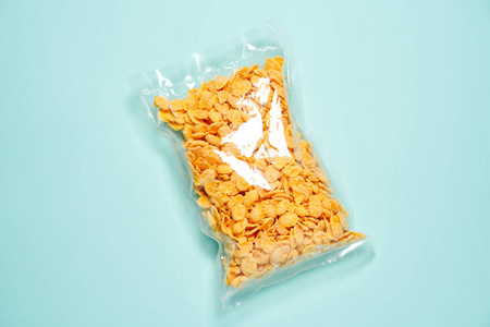 用塑料袋密封的玉米片