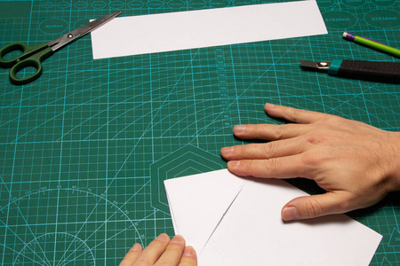 黑板 设计师 切割 艺术 文件 素描 折叠 课程 剪刀 思想