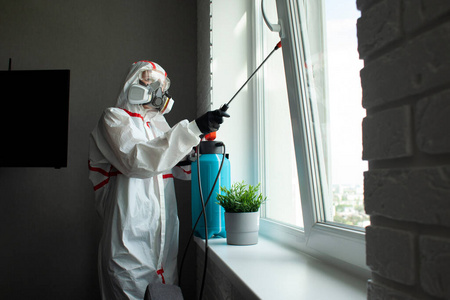 面具 大流行 卫生 男人 消毒 打扫 污染 房子 去除 侵扰