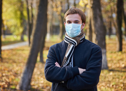 面对 街道 预防 流行病 照顾 新型冠状病毒 流感 外部