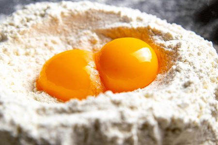 自制 蛋黄 花岗岩 厨房 粮食 烹调 制作 鸡蛋 食物 配方