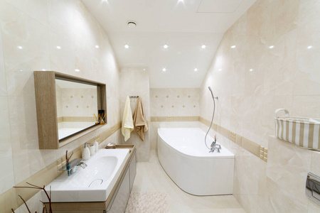下沉 浴室 肥皂 水龙头 米色 优雅 木材 毛巾 盆地 陶瓷