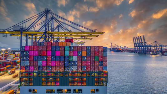 经济 传送 进口 全世界 物流 新加坡 起重机 船舶 装运
