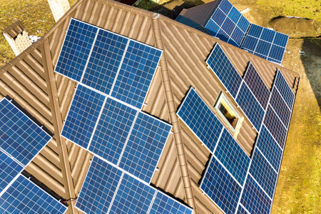 住处 屋顶 系统 无人机 发电机 小屋 阳光 环境 创新