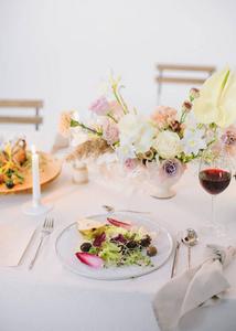 聚会 美丽的 浪漫的 桌子 蜡烛 婚礼 浪漫 庆祝 粉红色
