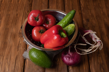 黄瓜 生产 蔬菜 番茄 桌子 水果 烹调 胡椒粉 洋葱 素食主义者