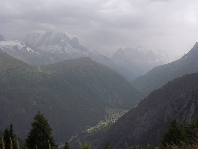 山谷 自然 美丽的 小山 早晨 环境 森林 旅行 旅游业