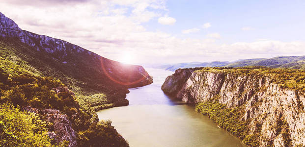 峡谷 旅行 天空 夏季 欧洲 小山 多瑙河 塞尔维亚语 夏天