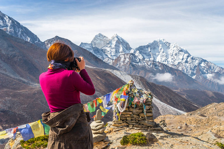 女人 珠穆朗玛峰 尼泊尔 亚洲 天空 岩石 冰川 阿尔卑斯山