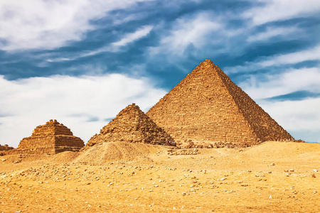 全景图 沙漠 图画 艺术 考古学 金字塔 废墟 风景 砂岩