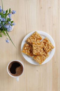 美食家 饼干 发髻 美味的 面包 早餐 食物 木材 杯子