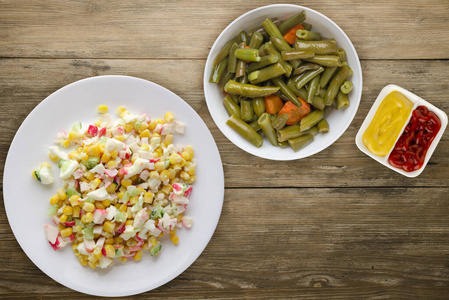 饮食 食物 沙拉酱 海鲜 玉米 晚餐 准备 营养 黄瓜 特写镜头