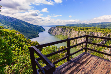 天空 全景 河岸 欧洲 旅游业 山谷 场景 徒步旅行 多瑙河