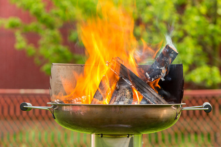 浪漫的 热的 木炭 木材 篝火 点燃 房子 木柴 壁炉 温暖