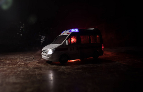 玩具 停留 警方 受害者 大流行 紧急情况 控制 车辆 帮助
