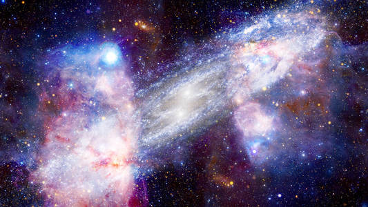 银河系大约2300万光年远。这张图片的元素由美国宇航局提供