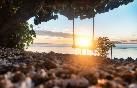 海湾 假期 海景 天堂 风景 摆动 阳光 旅游业 射线 太阳