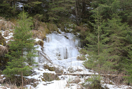 环境 欧洲 瀑布 岩石 斯洛伐克 冬天 徒步旅行 美女 季节
