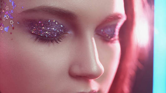 闪亮的眼睛创意时尚化妆女人脸图片