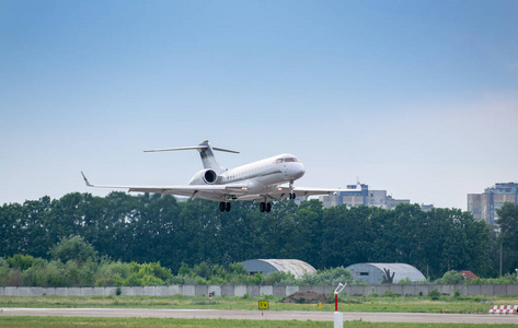 贵宾 涡轮 空气 运输 飞机 假期 着陆 航空 天线 天空