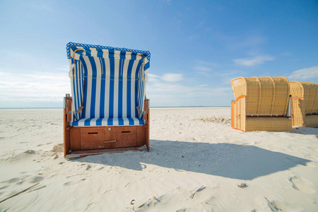 旅游业 海滩 休息 娱乐 浪漫的 阳光 风景 德国 季节