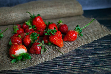 自然 营养 健康 特写镜头 食物 美味的 农民 水果 草莓