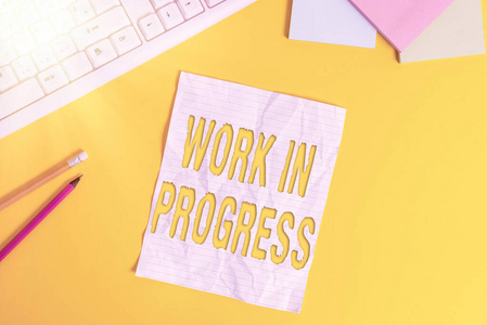 表格中的文字文字写作文本工作正在进行中.