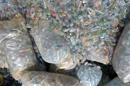 废旧物品 生态 回收利用 空的 消费 污染 回收 行业 液体