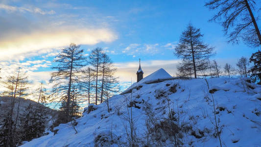 天空 森林 美丽的 冬天 日落 自然 阿尔卑斯山 教堂 旅行
