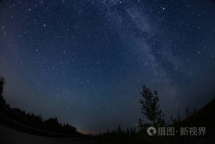 夜空中星罗棋布