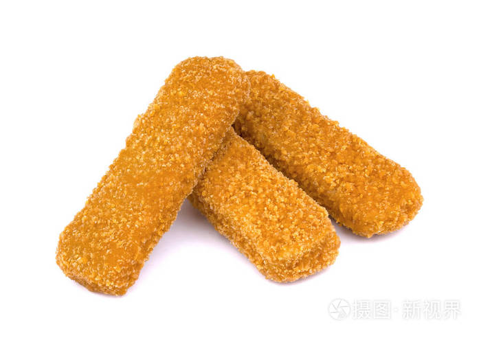 白色背景上孤立的鱼手指.冻鱼条