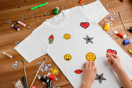 手工毛毛虫表情图片