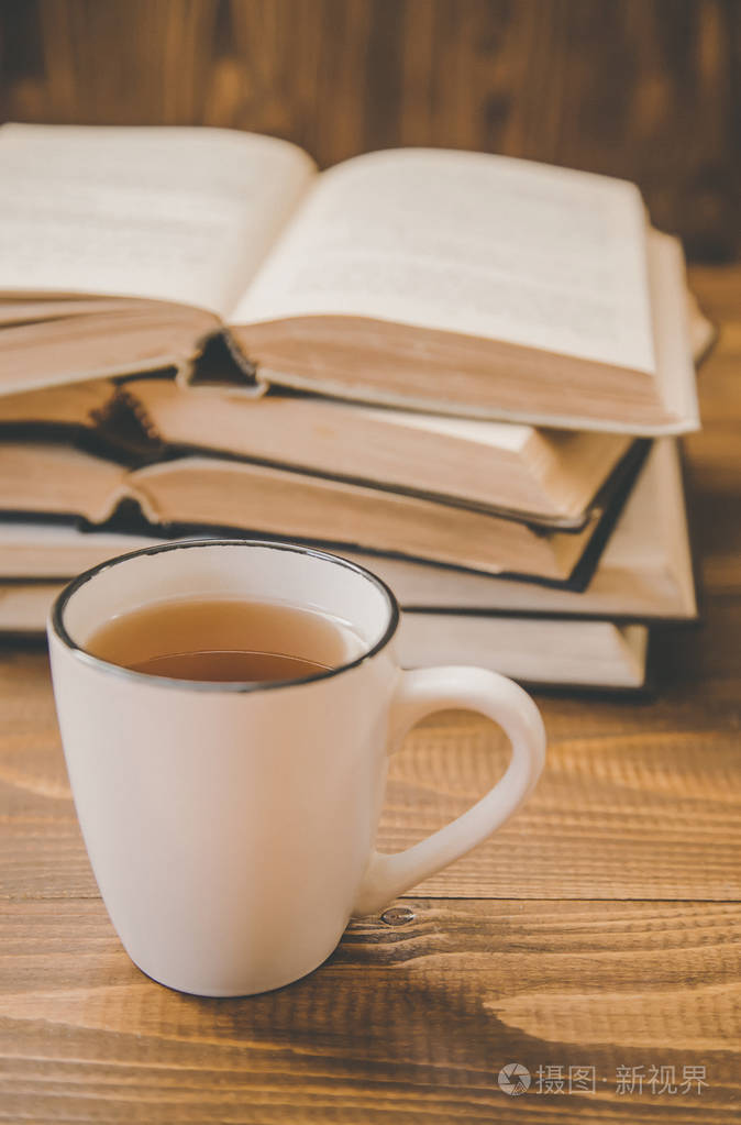 书籍背景.选择性聚焦.照片-正版商用图片2h8d3q-摄图新视界