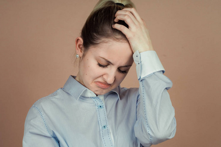 愤怒摇滚女孩尖叫图片