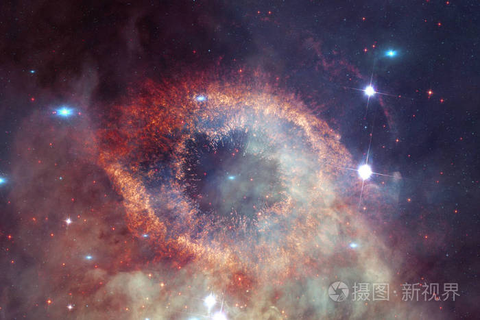 宇宙中的星云和星系。这张图片的元素由美国宇航局提供