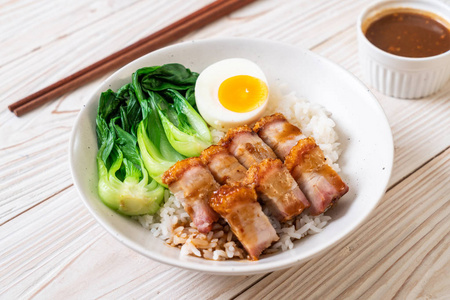 脆皮猪肚饭照片