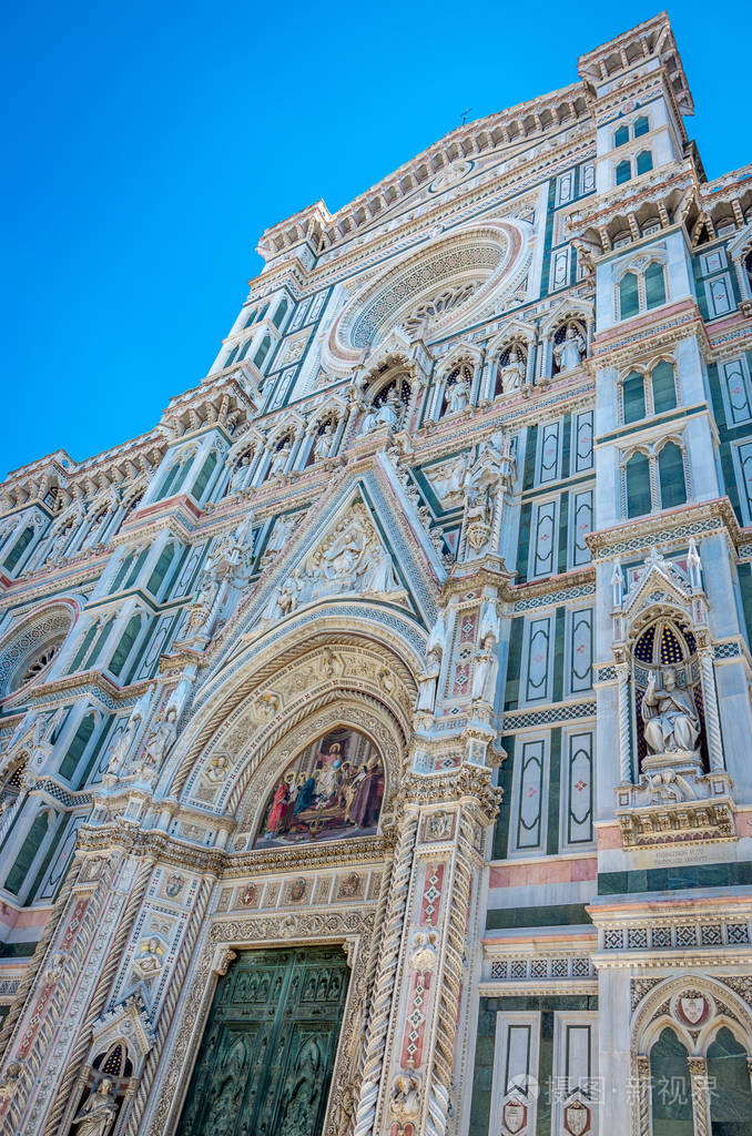 意大利佛罗伦萨圣母玛利亚大教堂的正门佛罗伦萨主入口的详细视图