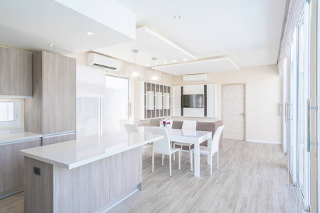 不动产,泳池别墅客厅豪华室内设计.