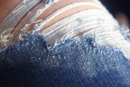 衣衫褴褛的线图片