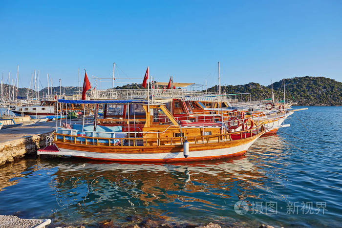 游艇 废墟 风景 海洋 悬崖 海滩 地标 海湾 菩提树 旅游业