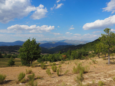 年埃斯皮努斯山麓景观照片