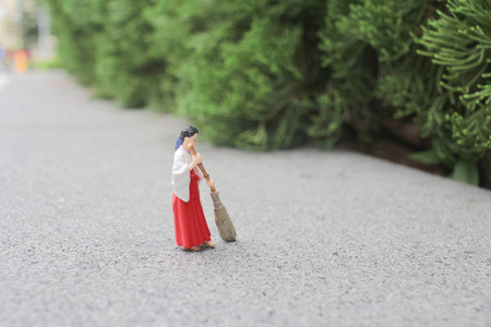 日本神社中的米科斯最小人物图片
