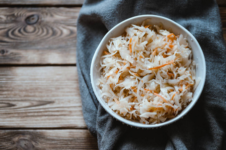 酸菜发酵食品卷心菜沙拉图片