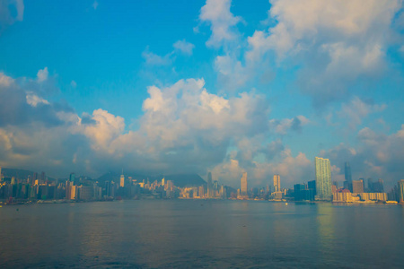 日出时的香港城市天际线中国图片